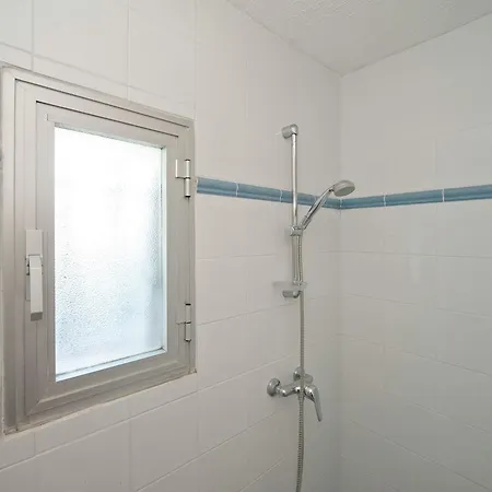 Modern Holiday With Swimming Pool Seabeach Nearby Сasa de vacaciones