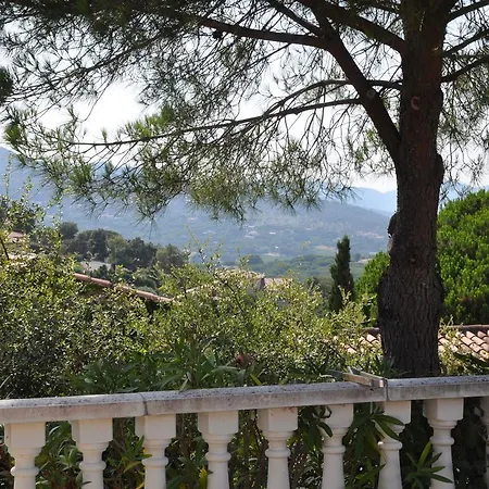 Modern Holiday With Swimming Pool Seabeach Nearby Сasa de vacaciones Sainte-Maxime